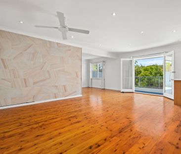 Family Home In Tranquil Setting - Photo 2