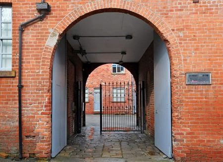 Studio Flat, White Croft Works, S3 - Photo 5