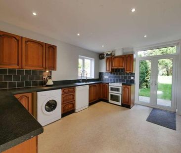 The Whiteway, Cirencester, GL7 - Photo 4