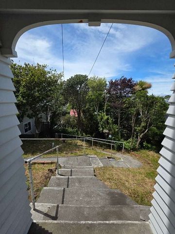 Affordable, Convenient & Roomy: Great for Students - Photo 2