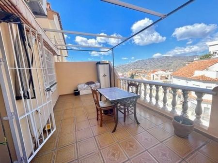 Alquiler de chalet adosado en Cortijo Bazán - Los Casinis - Los Cipreses - Photo 4