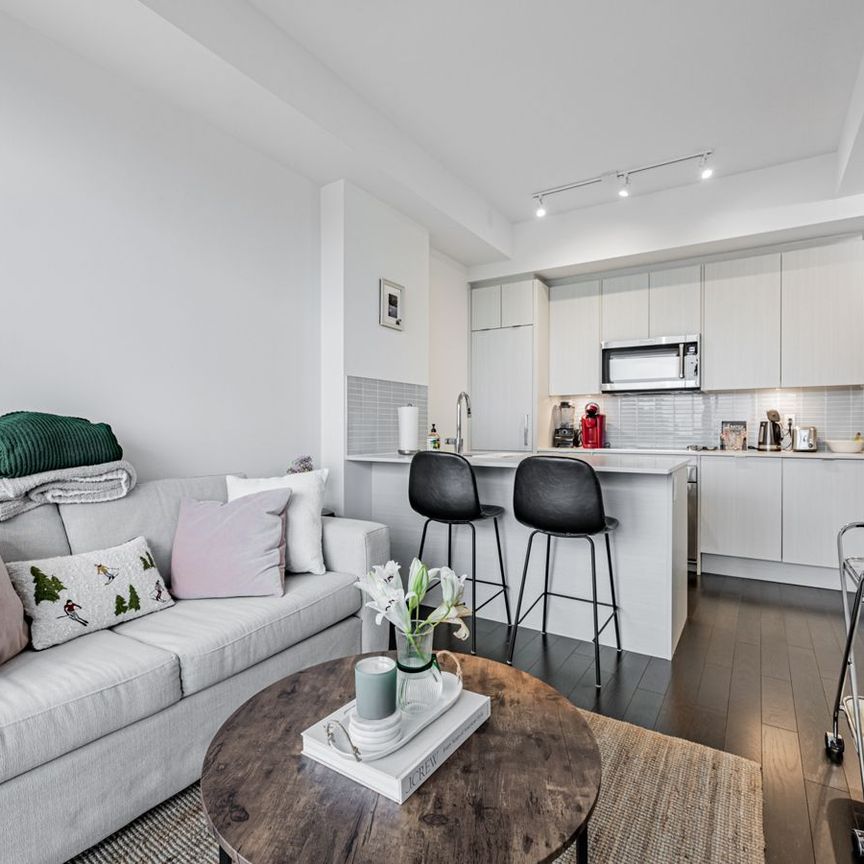 For Lease - 181 Bedford Road Unit# 2406, Toronto, Ontario - Photo 1