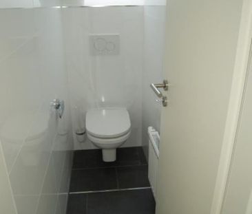 N-Nord! Zeitgemäß renovierte 3-Zi.-DG-Whg. mit EBK, Studio (20 m²) ... - Photo 1