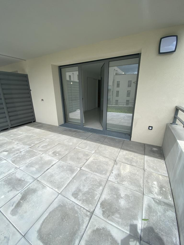 secteur tremonteix Clermont-Ferrand studio neuf avec terras - Photo 4