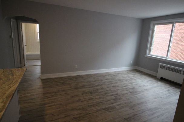 3 - 95 Irving Avenue - Photo 1
