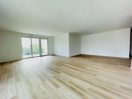 Erstbezug: Barrierearme Neubau-ETW mit Balkon in Ennepetal-Voerde zu vermieten! - Photo 2