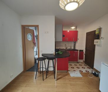 STUDIO A LOUER - PARIS 9EME ARRONDISSEMENT Rochechouart 5 - 15.46 m... - Photo 3