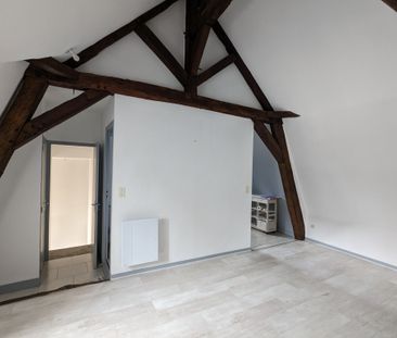 Location Appartement 2 pièces 35m² ISSOUDUN 36100 - Photo 4