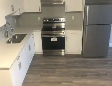 2 Bedroom 1 Bathroom Basement Suite- Westend Edmonton | Edmonton - Photo 1