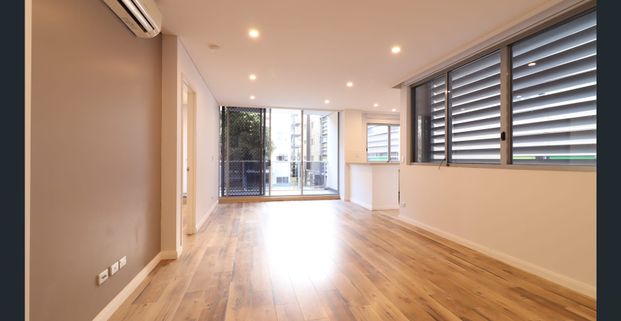 Central In Rosebery - Photo 1