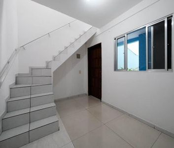 Casa para alugar com 50m², 2 quartos e 1 vaga - Photo 1