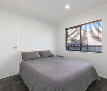 Spacious And Central - Papamoa - Photo 3
