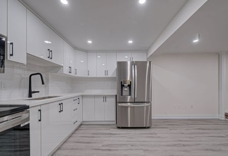 For Lease - 383 Rexford Drive Unit# 2, Hamilton, Ontario - Photo 4