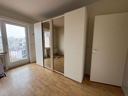 Te huur: leuk 2-slaapkamerappartement op het Leopold I-plein (“Het Paard”) – Oostende. - Foto 5