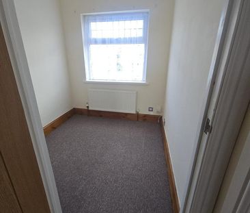 3 Bed Terraced House, Beaufort Road, BS15 - Photo 5