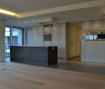 Lichtrijk luxe appartement in het centrum van Vichte - Photo 4