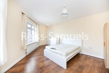 4 bedroom apartment to rent - Photo 2