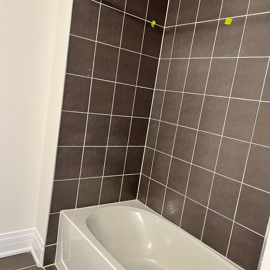 For Lease - 1235 Rexton Drive, Oshawa, Ontario - Photo 1