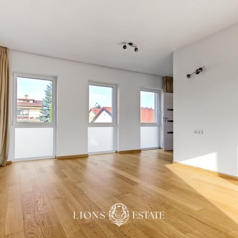 Warszawa, Wilanów, Wilanów Powsinek - Photo 1