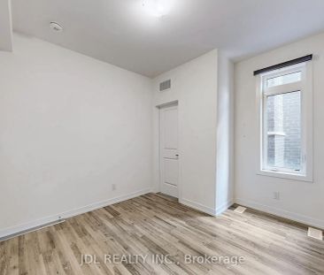 370 Red Maple Road #112 - Photo 6