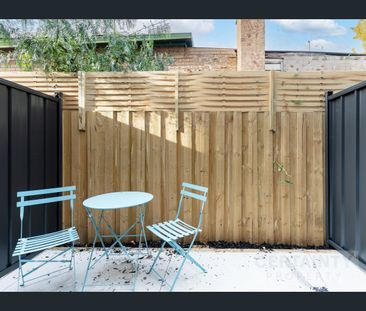 Room 3/ 43 Edgar St, Werribee, Vic 3030 - Photo 3