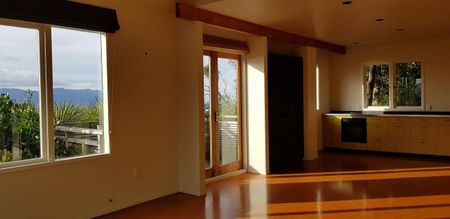 Architectural design, light, views & privacy - Photo 3