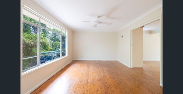 Situated in an elevated position - Photo 1