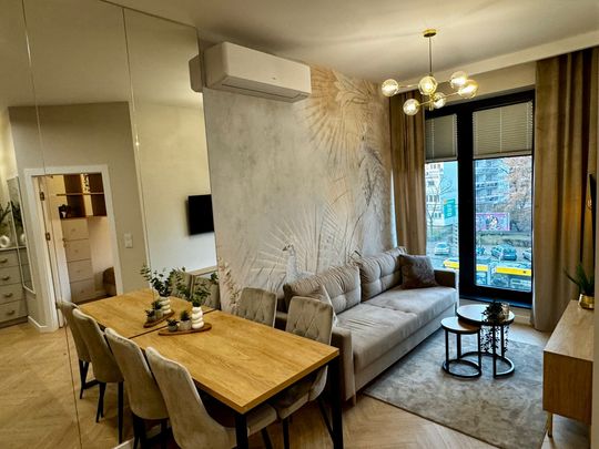 Mieszkanie do wynajęcia - Warszawa, Aleja „Solidarności” - Zdjęcie 1