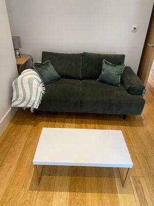 1 Bed Flat, Cross Street, RG1 - Photo 1