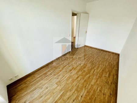 Untermhaus! Schicke 2 Zimmer Wohnung mit Balkon und großem Mietergarten! - Foto 5