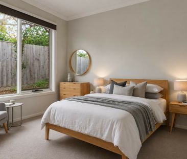 Modern 3-Bedroom Family Living in a Convenient Hallam Location - Photo 2