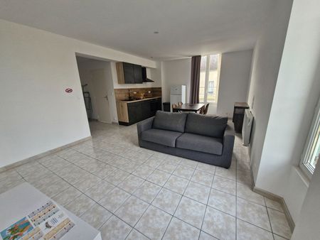 Location Appartement 2 pièces 47m² - Photo 2