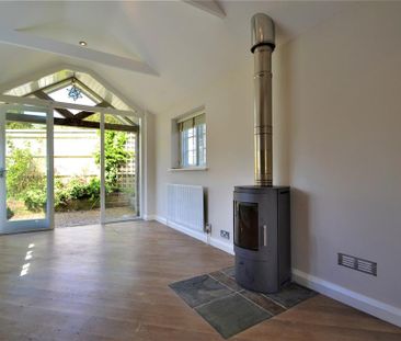 3 bedroom detached house to rent - Photo 1