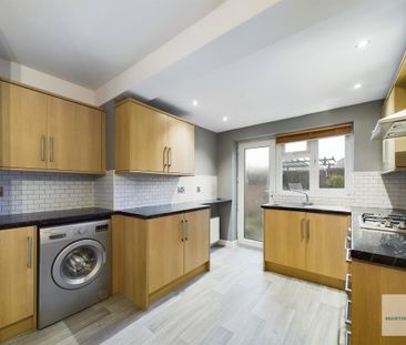 2 bedroom terraced house to rent - Photo 4