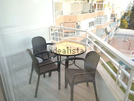 Alquiler de estudio en Avenida Benalmádena, 43 - Photo 1