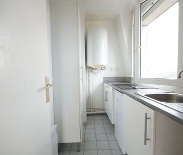 Location Appartement 1 pièce 30m² - Photo 2