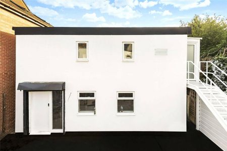 Studio to rent - Photo 5