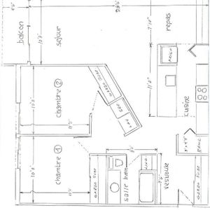 4 1/2 PAISIBLE, lumineux, rénové (LORETTEVILLE) - Photo 2