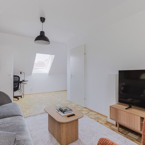 Adlerhof Stiege 8, Burggasse 51 - Photo 1