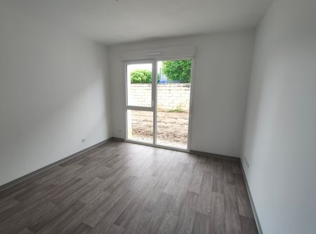 Location Appartement 1 pièce 19m² FRANQUEVILLE ST PIERRE 76520 - Photo 2