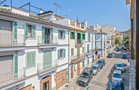 Apartamento amueblado, 2 dormitorios, 2 baños, terraza comunitaria, Santa Catalina, Palma. - Photo 5