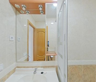 Piso de alquiler en Los Rosales - Photo 2