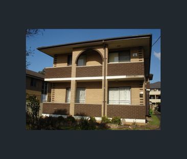 2 BEDROOM UNIT WITH 3 SEPARATE BALCONIES! - Photo 5