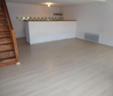 Location Appartement 3 pièces 74m² AUBENAS 07200 - Photo 3