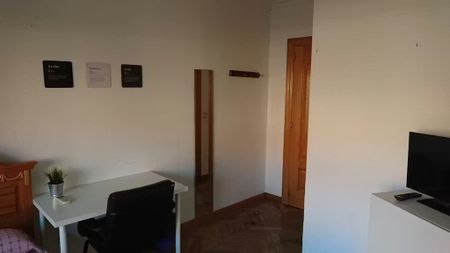 Calle Nez de Balboa, Getafe, Community of Madrid 28902 - Photo 3