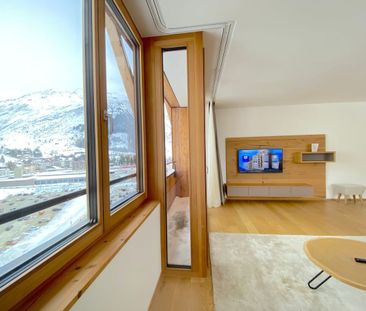 Geräumige Familienwohnung mit Hotel-Service und Bergblick - Foto 2
