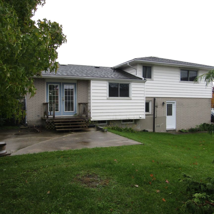 For Lease - 368 Princes Street Unit# 2, Kincardine, Ontario - Photo 1