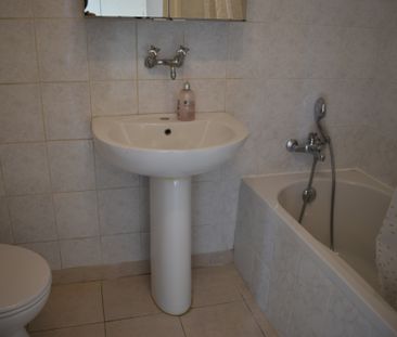 Location Appartement 1 pièce 36m² VILLEFRANCHE SUR MER 06230 - Photo 4