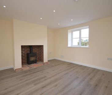 4 bedroom cottage to rent - Photo 1