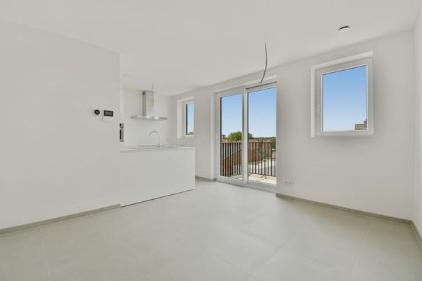 Appartement te huur - Photo 1
